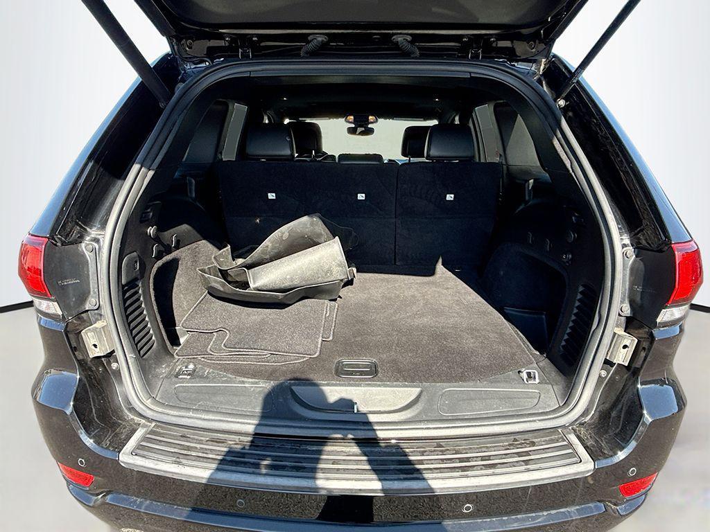 used 2020 Jeep Grand Cherokee car, priced at $18,690