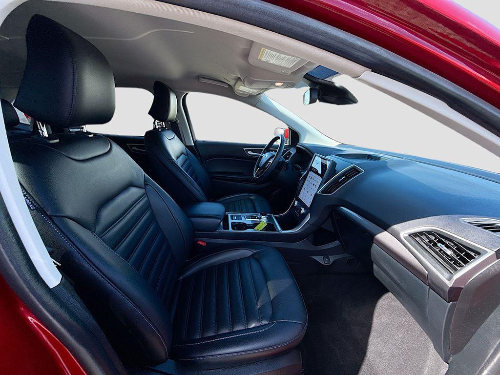 used 2024 Ford Edge car, priced at $24,990