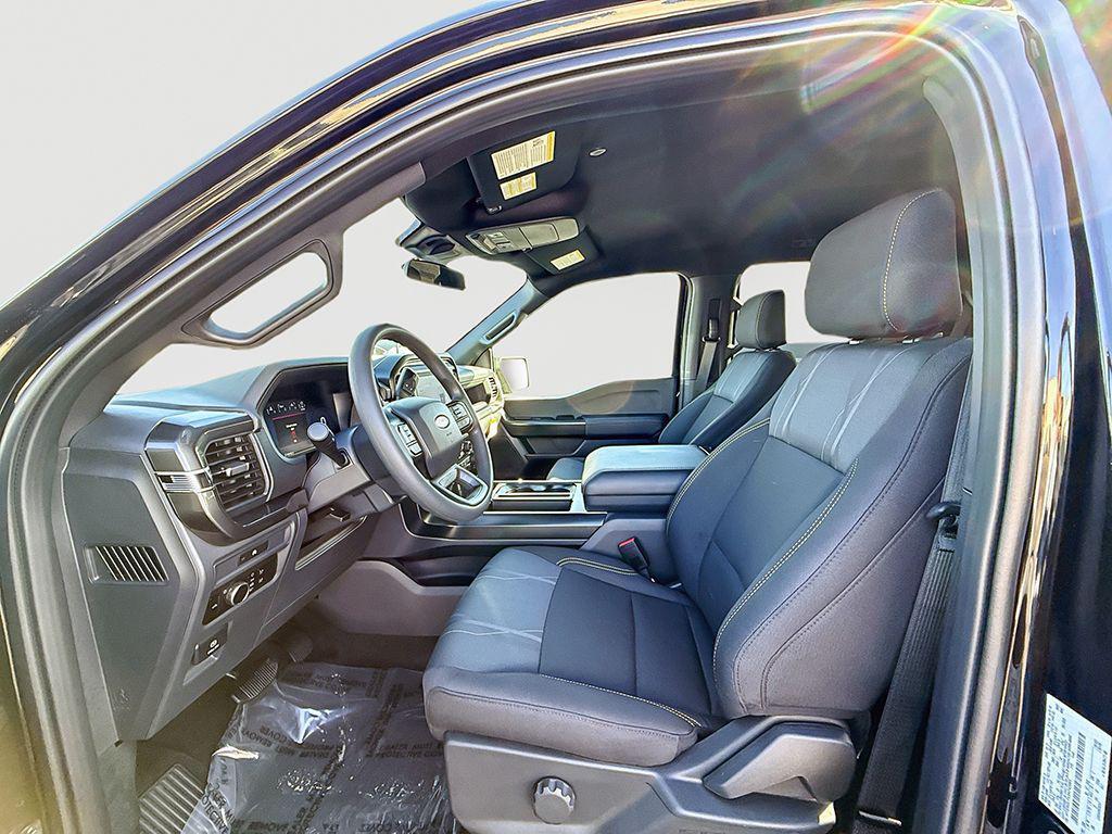new 2025 Ford F-150 car, priced at $44,104