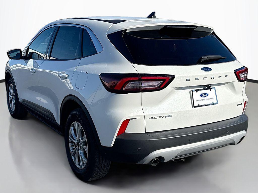 used 2023 Ford Escape car, priced at $20,990