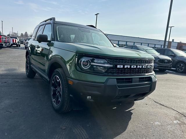 new 2025 Ford Bronco Sport car, priced at $35,789