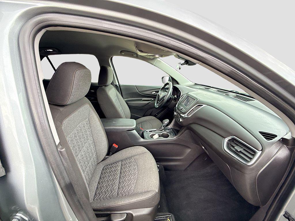 used 2024 Chevrolet Equinox car, priced at $19,490