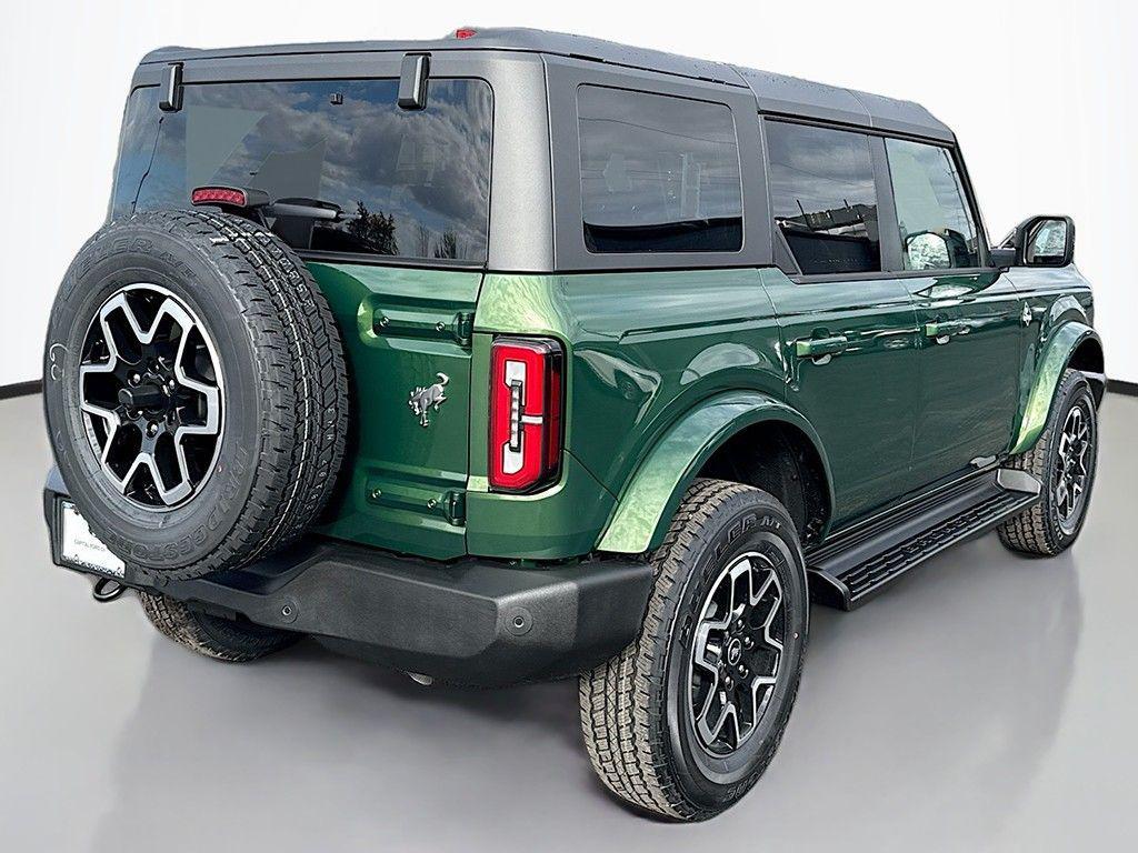 new 2025 Ford Bronco car, priced at $44,389