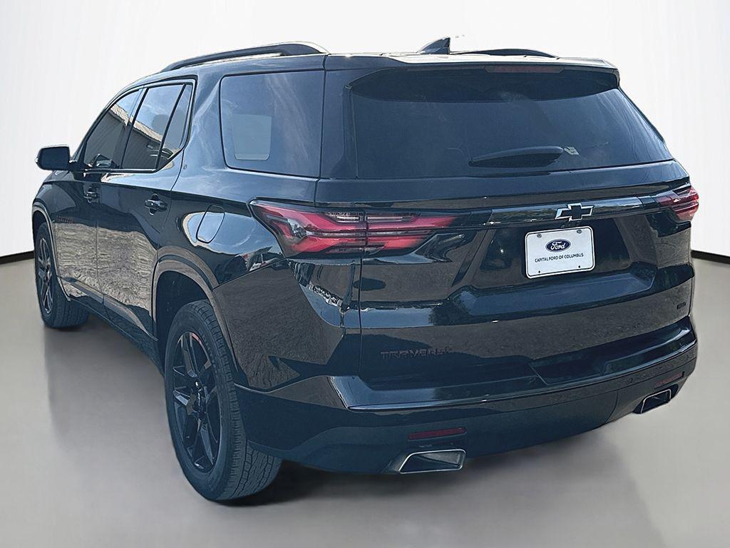 used 2022 Chevrolet Traverse car, priced at $29,990