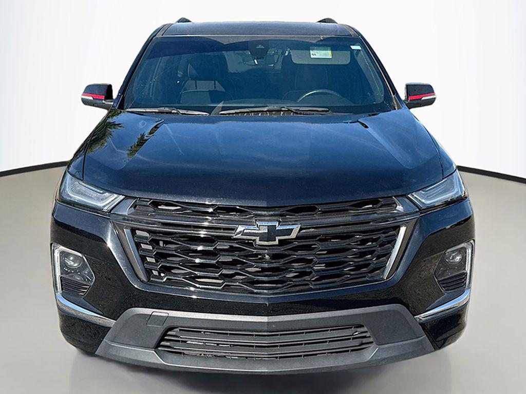 used 2022 Chevrolet Traverse car, priced at $29,990