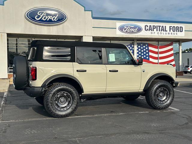 new 2025 Ford Bronco car, priced at $49,401
