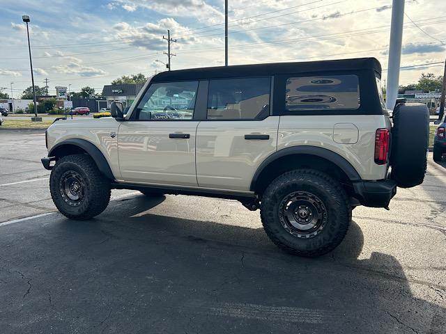 new 2025 Ford Bronco car, priced at $49,401