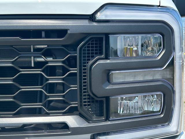 new 2025 Ford F-350 car, priced at $50,179