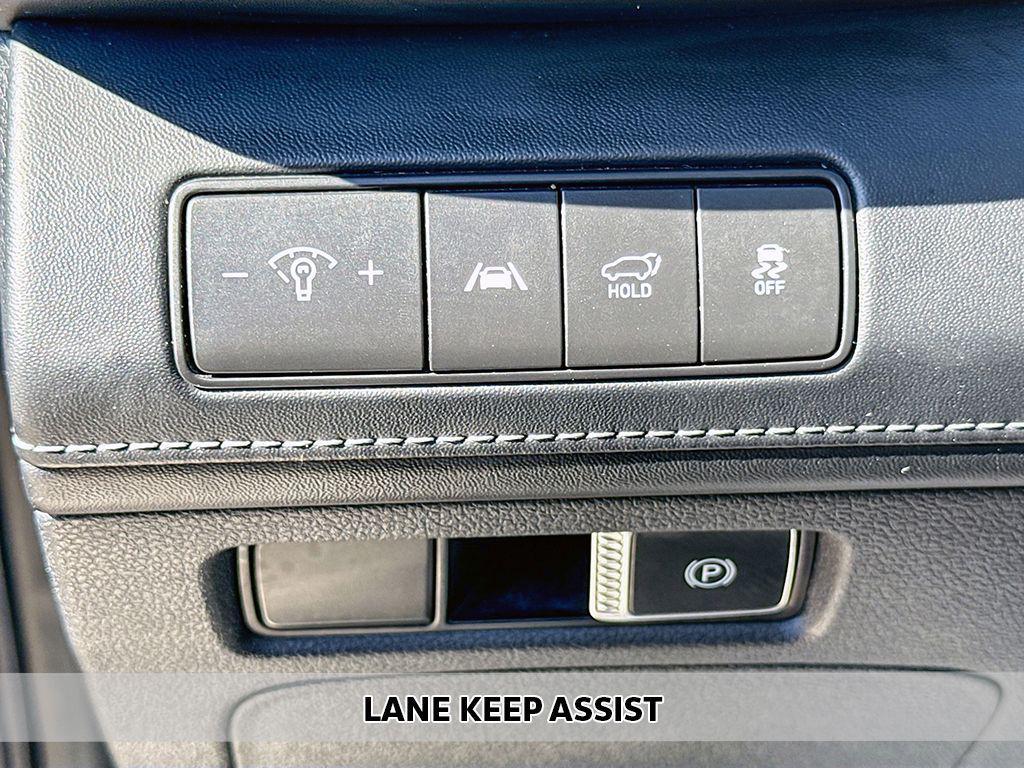 used 2022 Hyundai SANTA FE HEV car, priced at $23,590