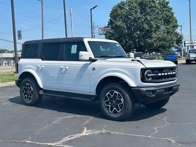 new 2025 Ford Bronco car, priced at $50,557