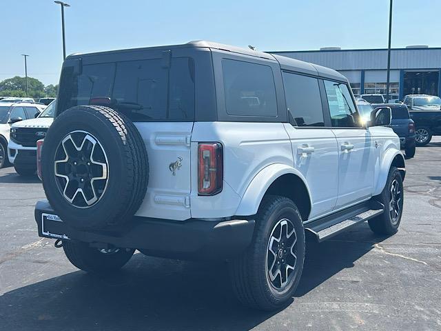 new 2025 Ford Bronco car, priced at $50,557