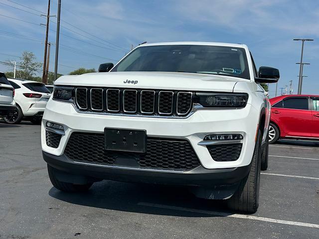 used 2022 Jeep Grand Cherokee car, priced at $24,299