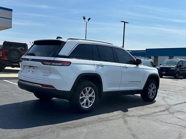 used 2022 Jeep Grand Cherokee car, priced at $24,299