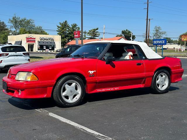 used 1992 Ford Mustang car, priced at $13,490