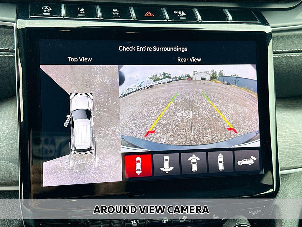 used 2024 Jeep Grand Cherokee L car, priced at $30,299