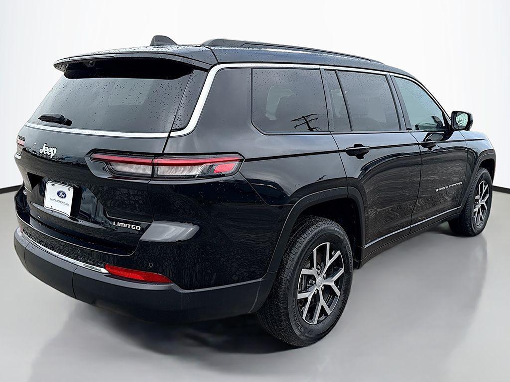 used 2024 Jeep Grand Cherokee L car, priced at $30,299