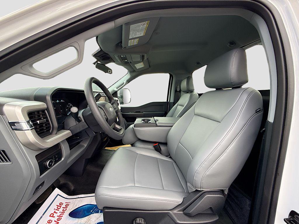 new 2024 Ford F-450 car, priced at $66,353