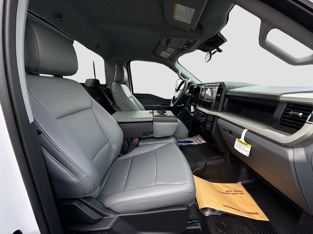 new 2024 Ford F-450 car, priced at $66,353