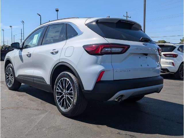 new 2025 Ford Escape PHEV car, priced at $27,268