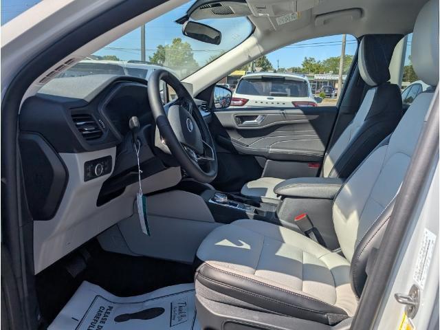 new 2025 Ford Escape PHEV car, priced at $27,268