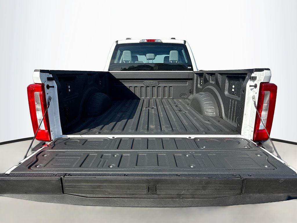 new 2025 Ford F-250 car, priced at $53,160