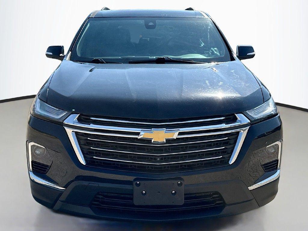 used 2022 Chevrolet Traverse car, priced at $27,990