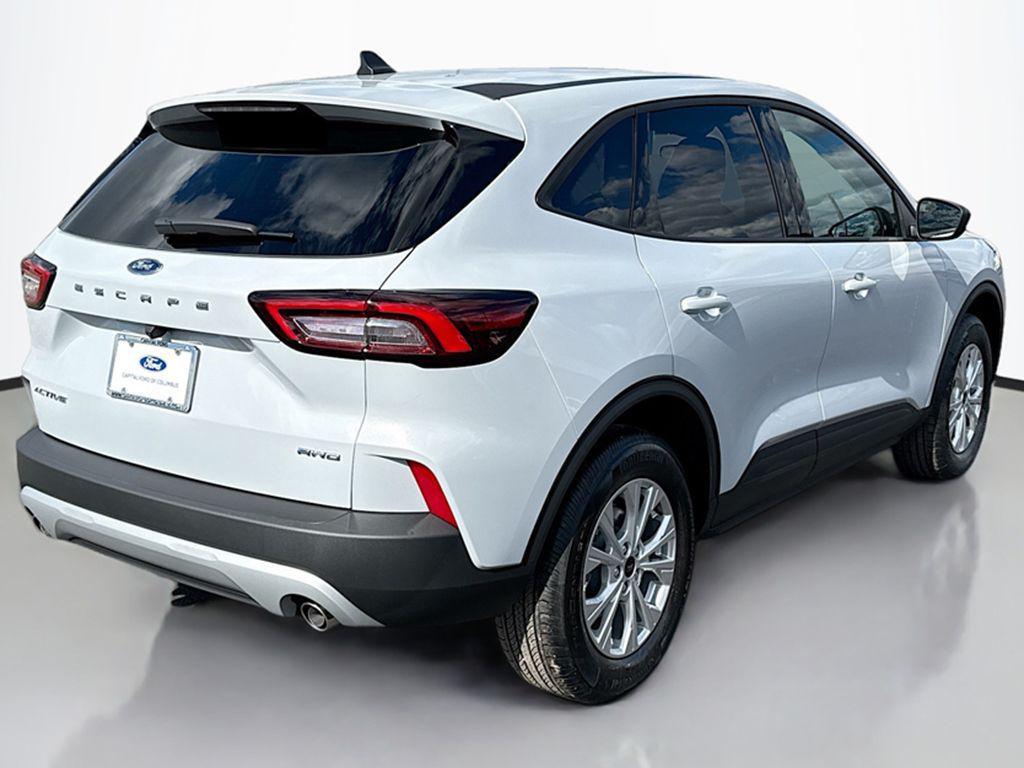 new 2026 Ford Escape car, priced at $29,275