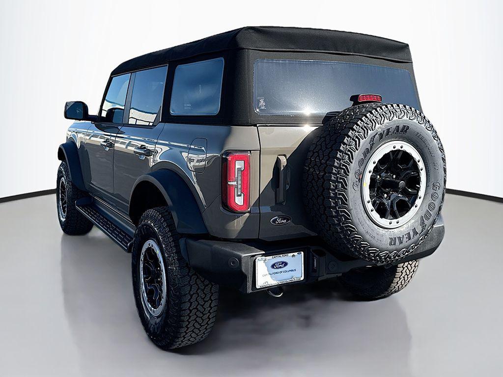 new 2025 Ford Bronco car, priced at $49,739