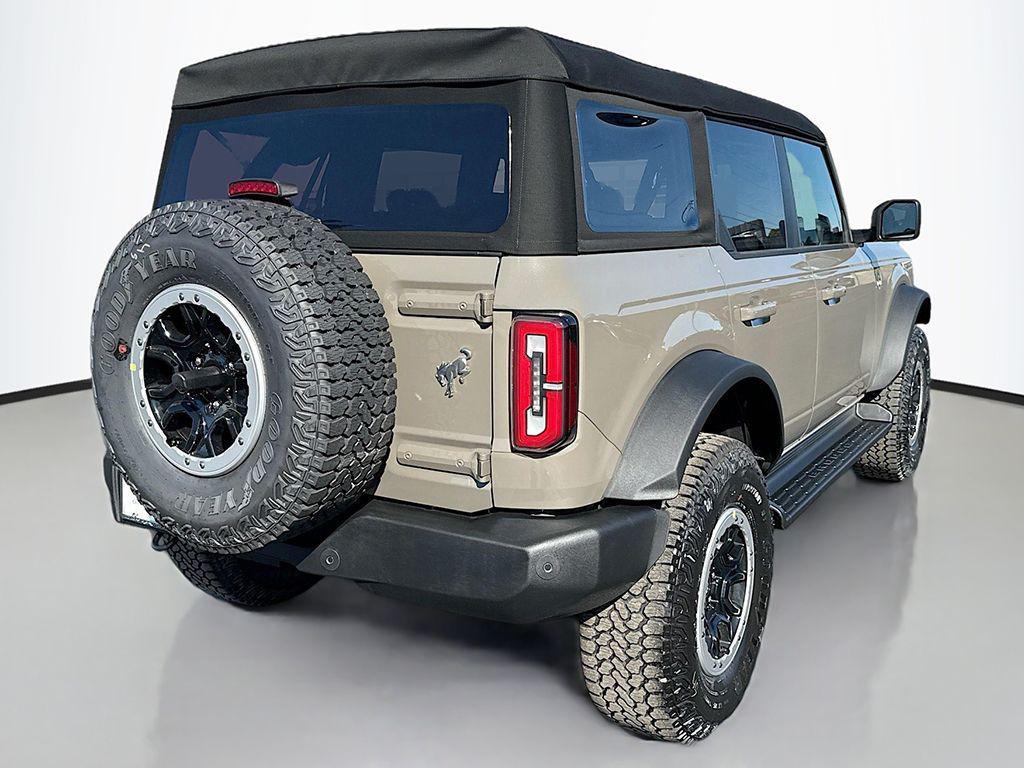 new 2025 Ford Bronco car, priced at $49,739