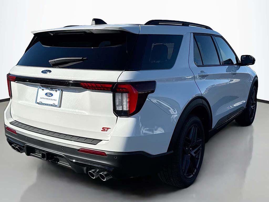 new 2025 Ford Explorer car, priced at $55,965