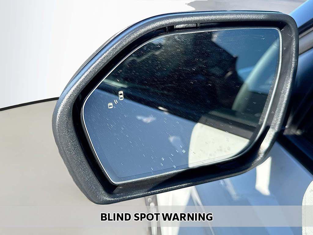 new 2025 Ford Explorer car, priced at $55,965