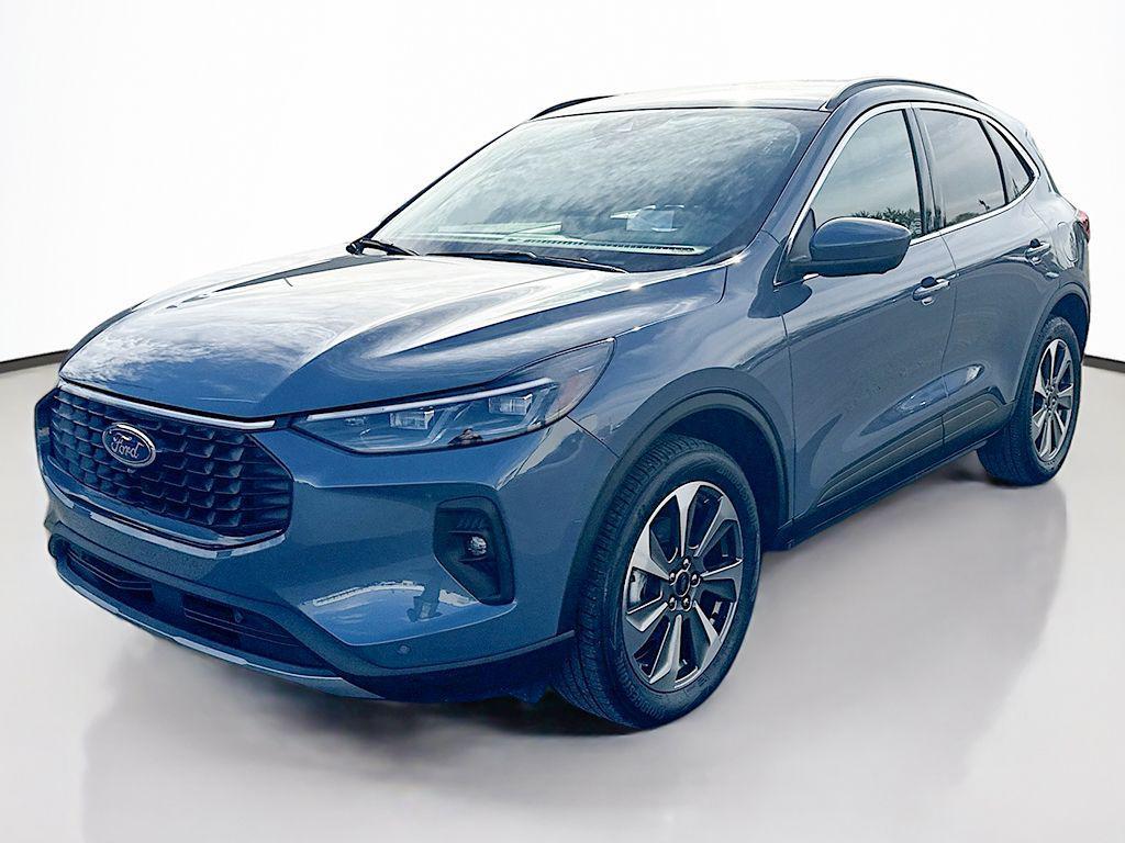 used 2025 Ford Escape car, priced at $29,990