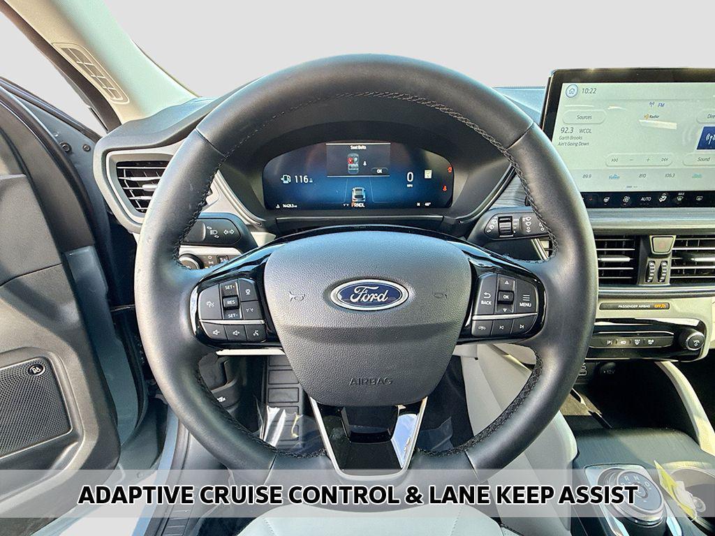 used 2025 Ford Escape car, priced at $29,990