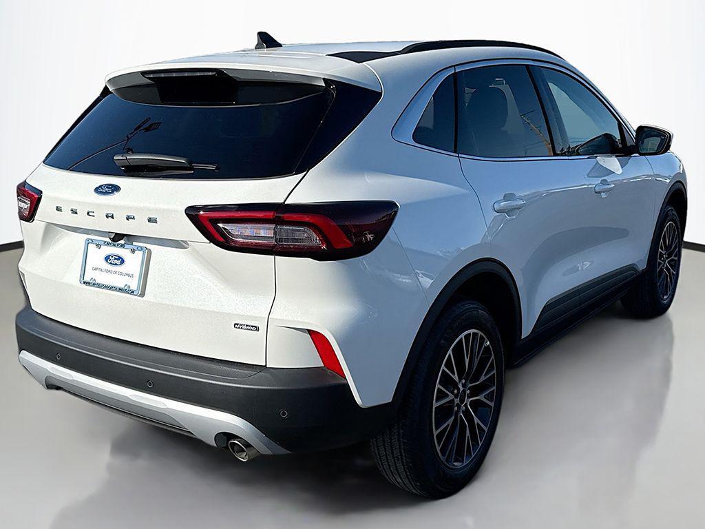 new 2026 Ford Escape PHEV car, priced at $30,763