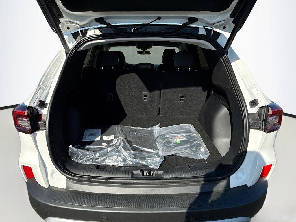 new 2026 Ford Escape PHEV car, priced at $30,763