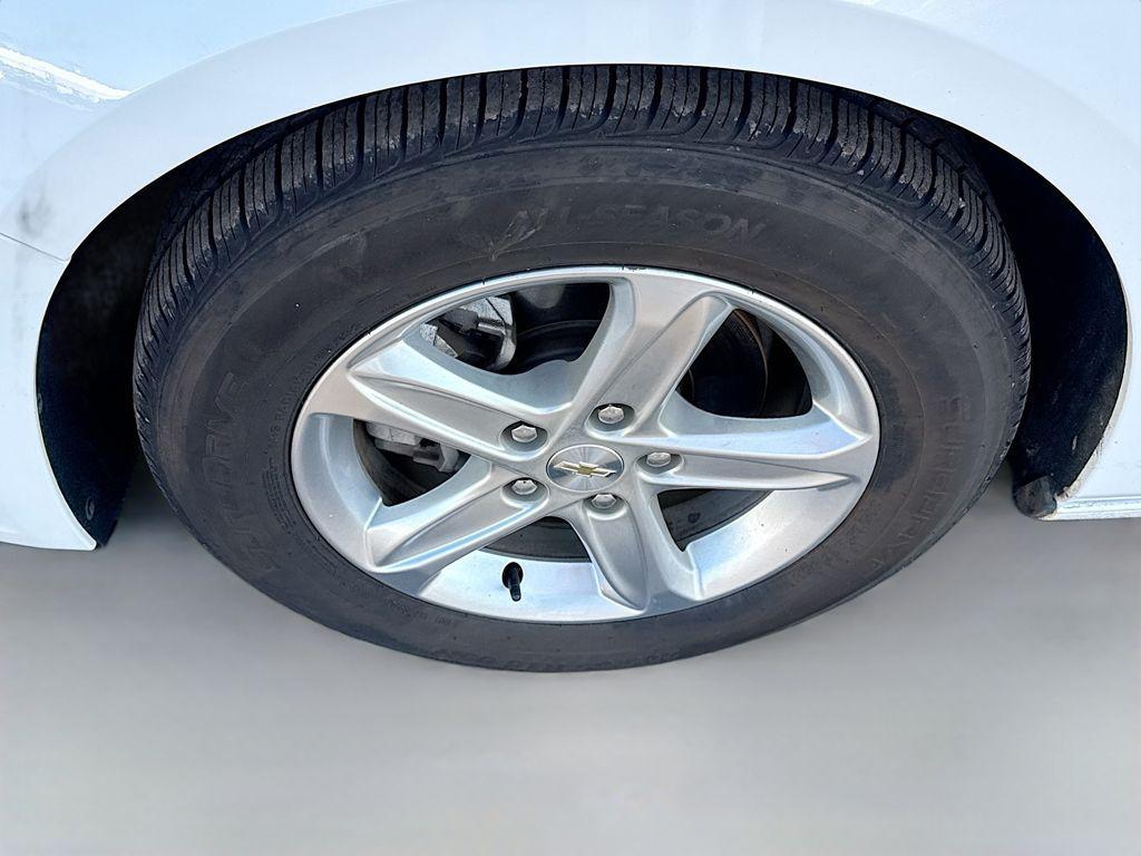 used 2023 Chevrolet Malibu car, priced at $14,990