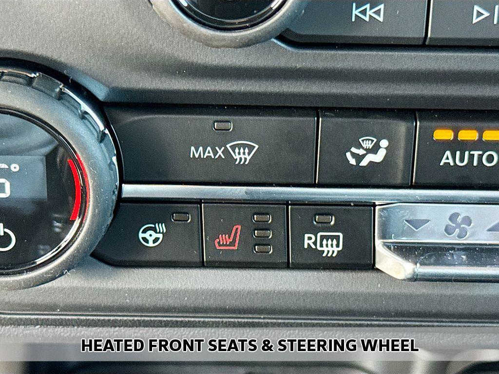 new 2025 Ford Bronco car, priced at $50,506