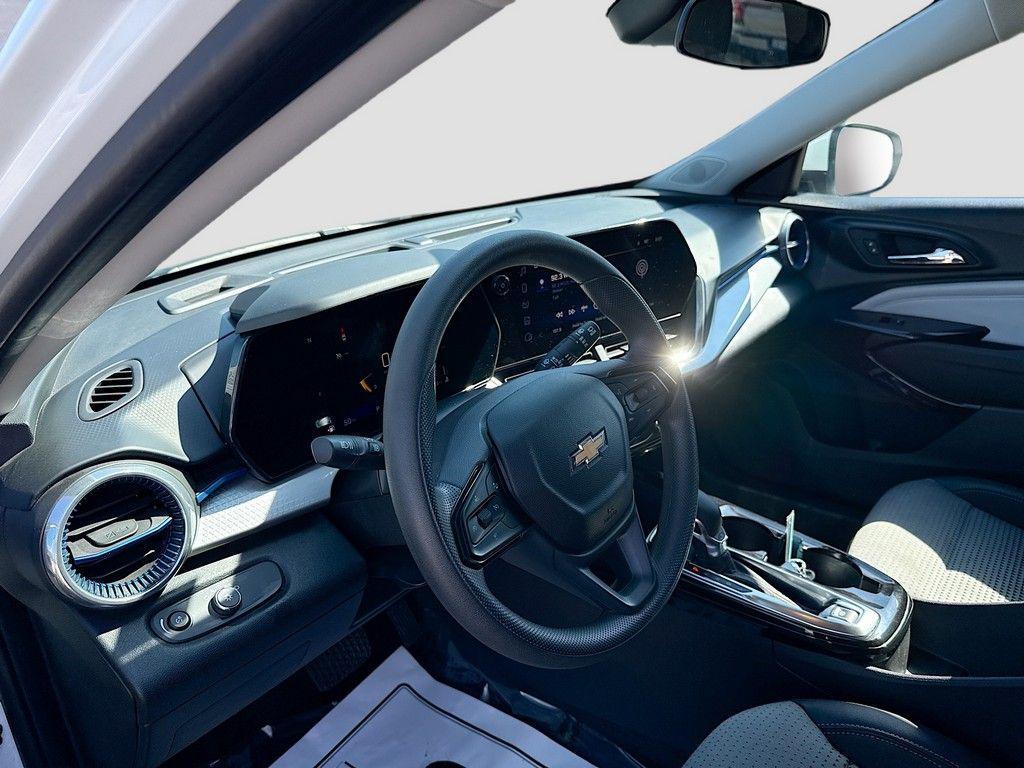 used 2024 Chevrolet Trax car, priced at $19,390