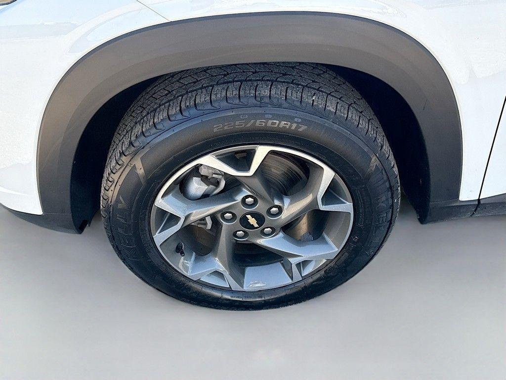 used 2024 Chevrolet Trax car, priced at $19,390