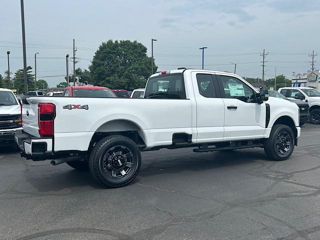 new 2025 Ford F-350 car, priced at $54,817