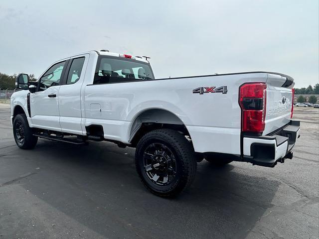 new 2025 Ford F-350 car, priced at $54,817