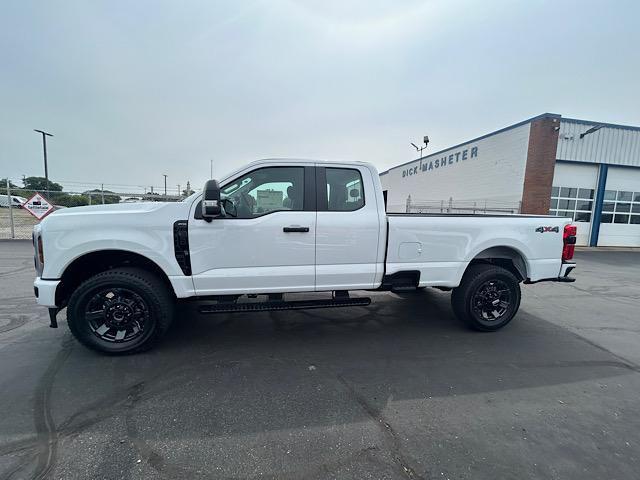 new 2025 Ford F-350 car, priced at $54,817