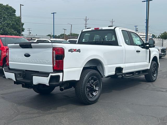new 2025 Ford F-350 car, priced at $54,817