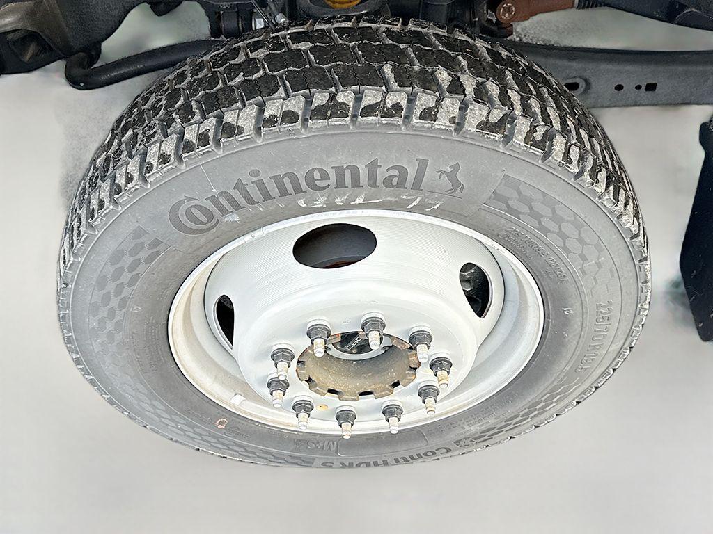 new 2024 Ford F-450 car, priced at $73,803