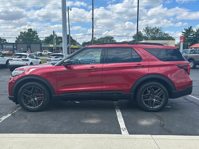 new 2025 Ford Explorer car, priced at $58,116