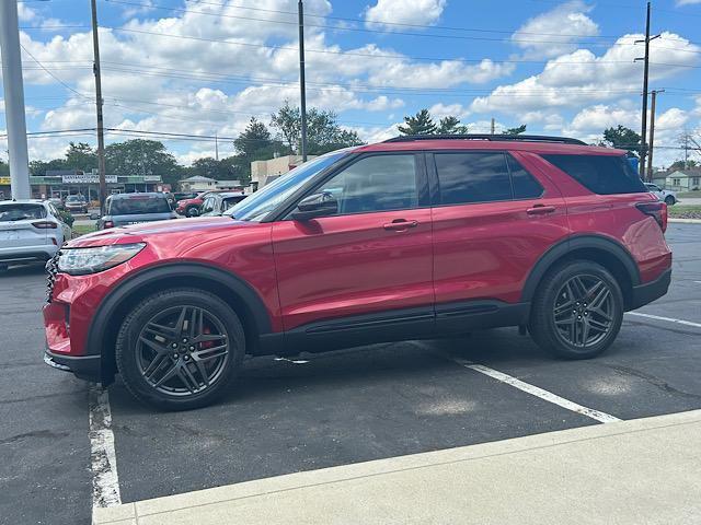 new 2025 Ford Explorer car, priced at $58,116