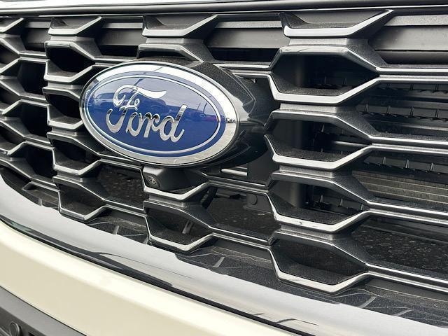 new 2025 Ford Escape car, priced at $30,081