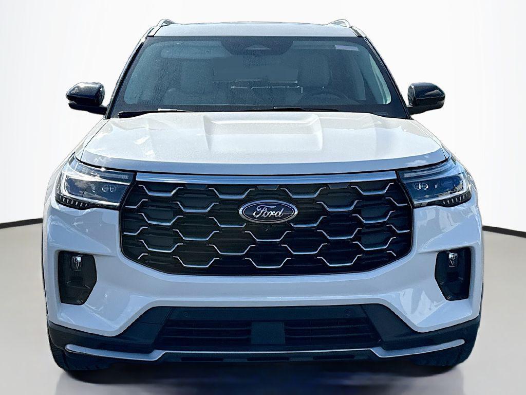 new 2025 Ford Explorer car, priced at $55,183