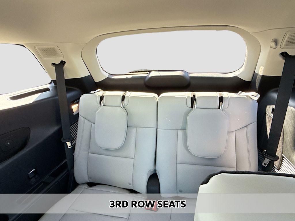 new 2025 Ford Explorer car, priced at $55,183