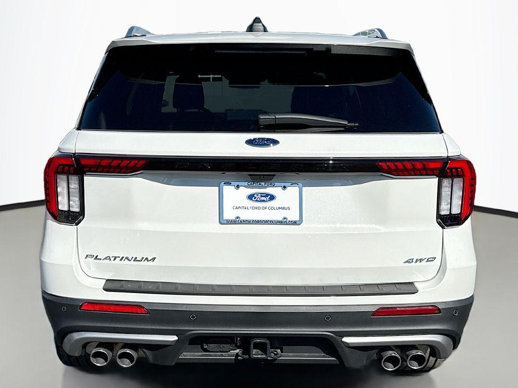 new 2025 Ford Explorer car, priced at $55,183